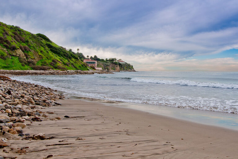 Torrance Beach 6 1 768x512