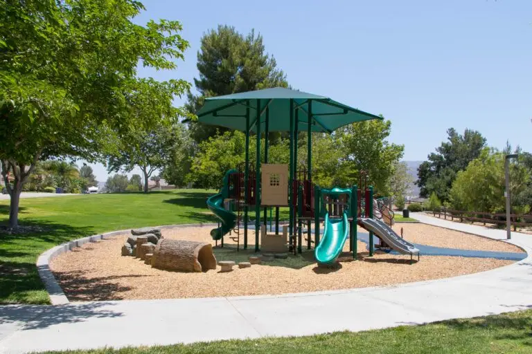 canyon country park 35047814894 o 768x512