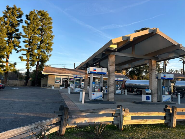 Chevron San Dimas 02 768x576