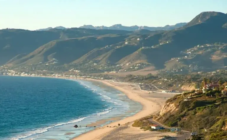 bigs Point Dume View of Zuma Beach and Mountains malibu ca Large 1000x619 1
