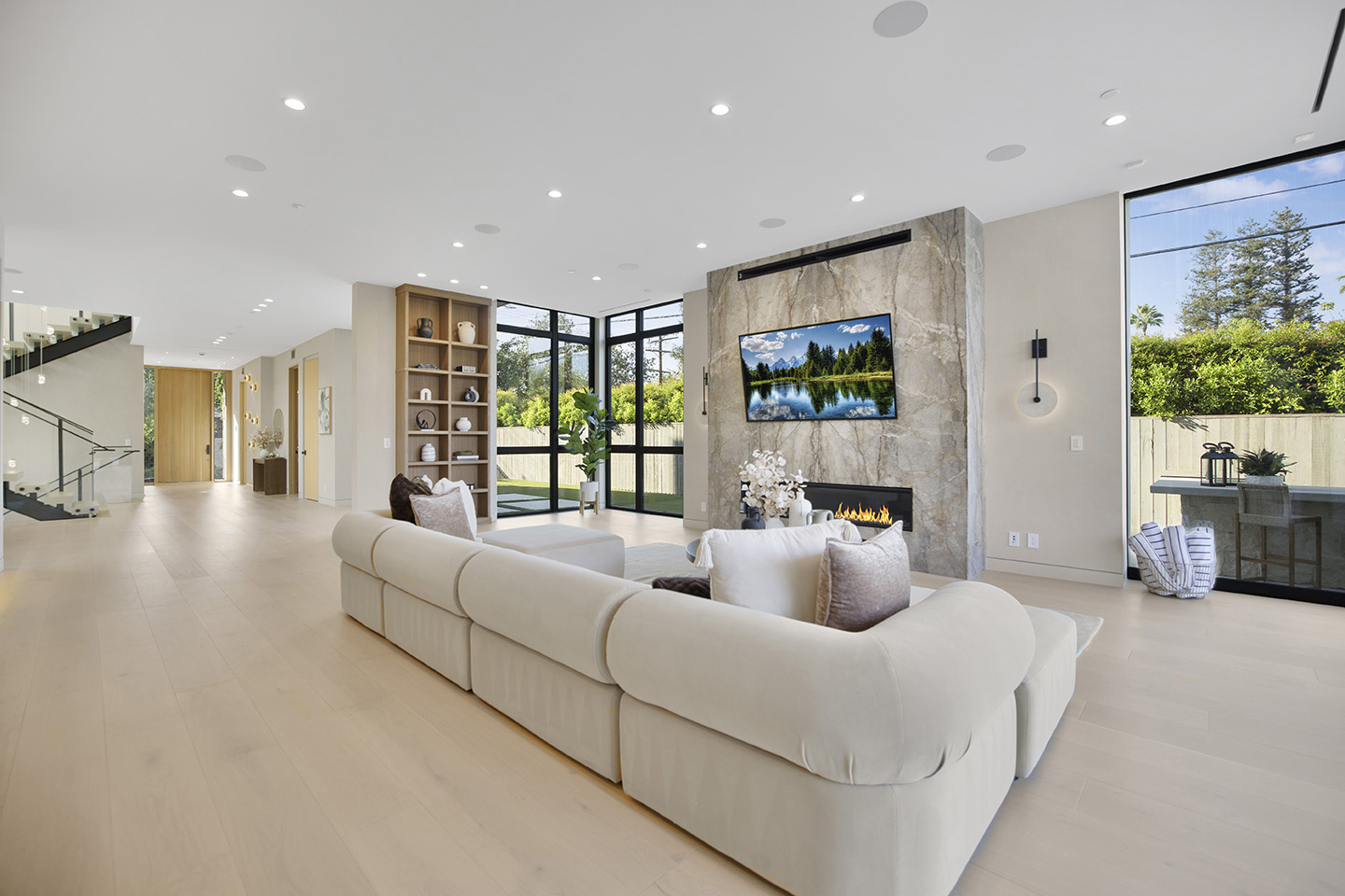Amestoy Modern 3