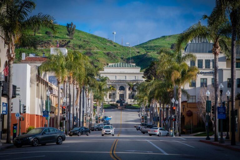 Downtown Ventura California 768x512