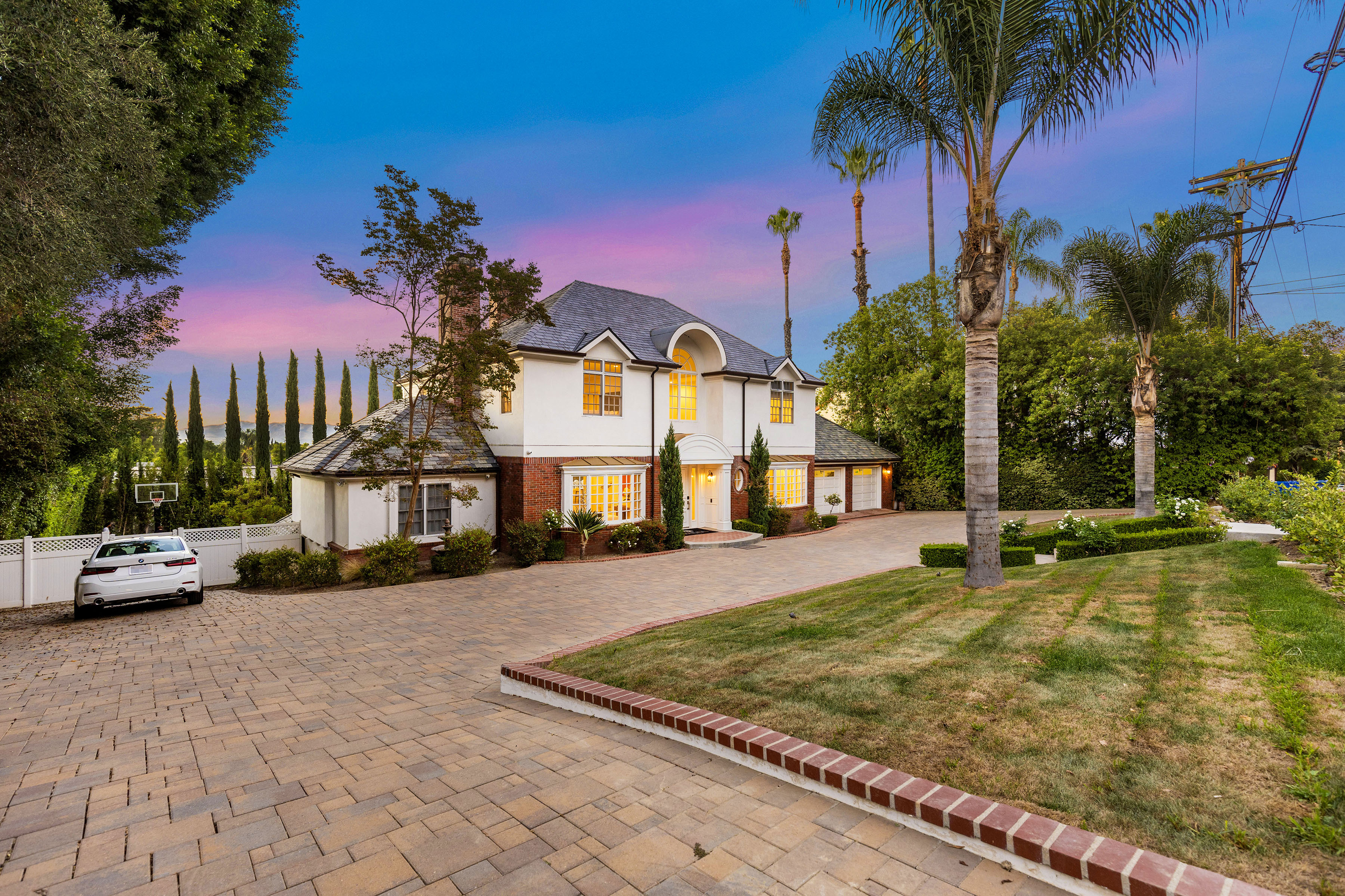 Emerson Estate 8