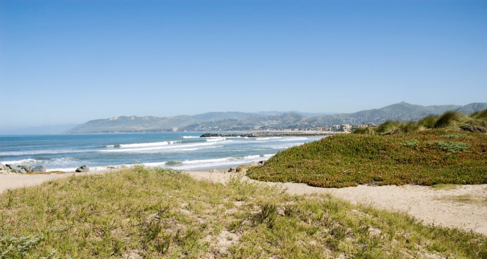 bigs Marina Park Beach Ventura California looking north 623182 Large e1491341767296 1000x532 1