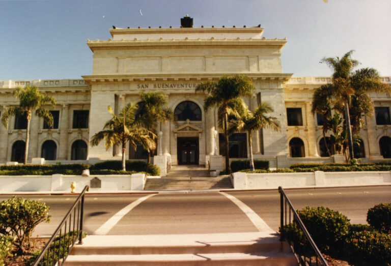 ventura city hall facade 1980s 768x523
