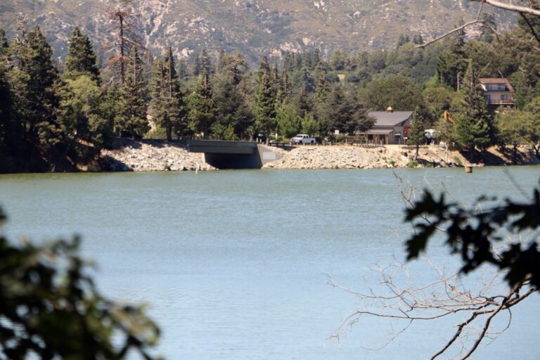 Lake Gregory Dam Photo 2 768x512
